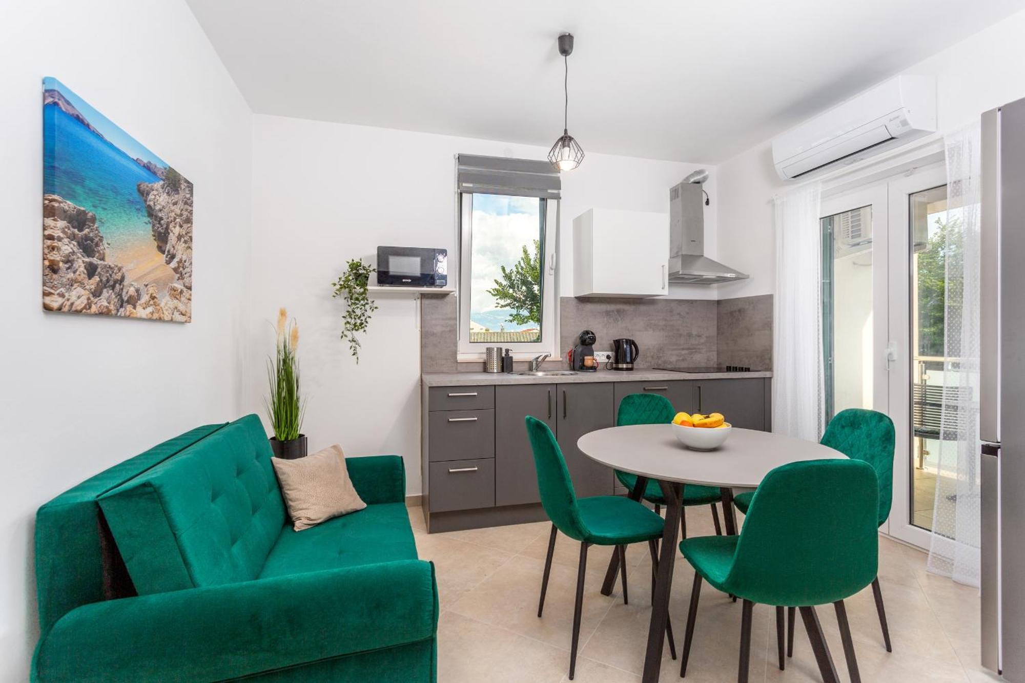 Divine Apartments Baska  Exterior photo